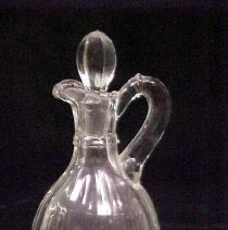 Glass Decanter with Stopper