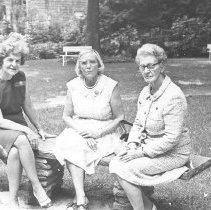 Dutch Kitchen Pantry Committee