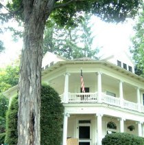 Property Record of 44 South Lake Drive