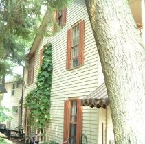 Property Record of 10 Merrill Avenue