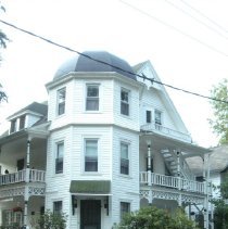 Property Record of 10 Pratt Avenue