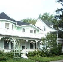 Property Record of 12 Pratt Avenue