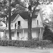 Property Record  of 16 Center Avenue