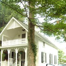 Property Record  of 22 Center Avenue