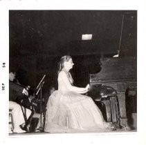 Muriel Kilby at the Piano