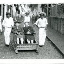 Helen and Elizabeth in Medina