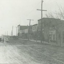 Children in Dirt on Main