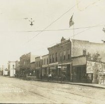 East from 62nd & Maple