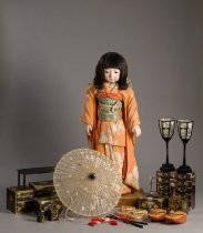 MissOita with her accoutrements