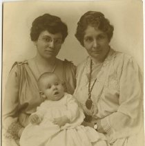 Alice Patterson with Lee and David Smith