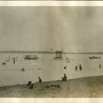Crowd on Lake Shore line
