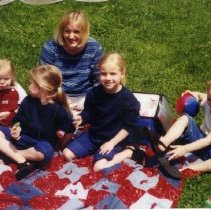 Marshall Family at Mommy and Me Picnic