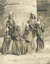 Haute-Egypte Jeunes filles vendeuses d'eau