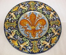 Majolica Dish