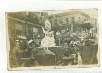 Parade 3