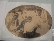 C19XX.018.009 Oval Photo