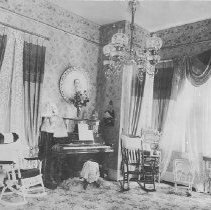 Jewett family and Gardiner, OR