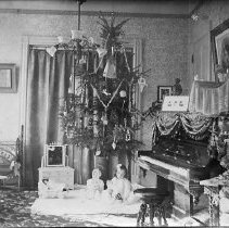 Jewett family and Gardiner, OR