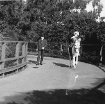 Jewett family and Gardiner, OR