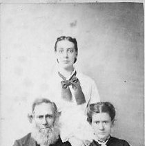 Cyrun, Margaret & Hulda Heddin