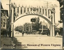 Welcome Arch for United Commercial Travelers Convention, 1904