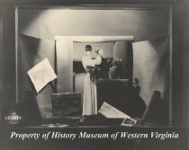 Department Store Display - Gulistan Carpet Ad