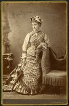 Evelyn Junkin, front