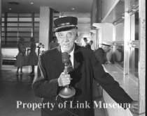 Buck Stewart calling the train