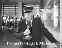 Buck Stewart Calling Trains, Roanoke Station