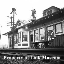 Link On Roof Platform At The Cloverdale Station