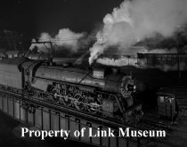 Train 104 On The Bristol Turntable