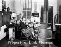 Gladys Harriger, White Top