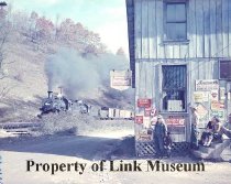 Nella/Husk Train Arriving