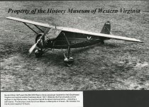 Ike & Oliver Huff Waco airplane