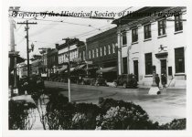 Main Street, Looking West
