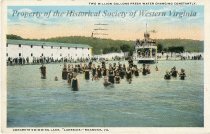 Concrete swimming lake, Lakeside