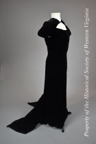 1930s black velvet trained gown