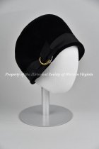 Black fur felt hat
