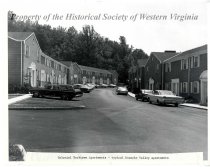 Colonial Yorktown Apartments