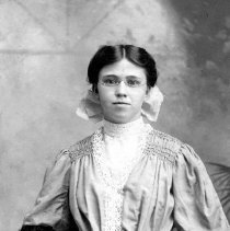 Ella Slotter Moyer (1888-1973)