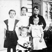 Children of Clayton and Lydia Hunsberger Ruth