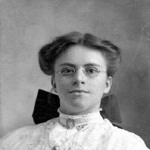 Annie Freed Kratz (1881-1958)