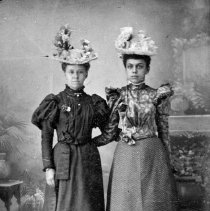 Emma Slotter Stauffer and Martha Clemens Clemmer