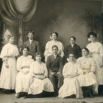 Souderton High School Graduates, 1907