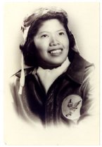 Headshot of Maggie Gee in her flight uniform