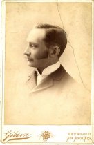 Photograph of Ernest Catt (DDS 1890)