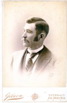 Photograph of Melville Arthur Mason