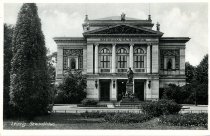 Blunt family photograph archive