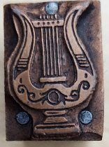 harp, unidentified logo