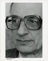 Wladyslaw Bartoszewski, pisarz / writer 1984